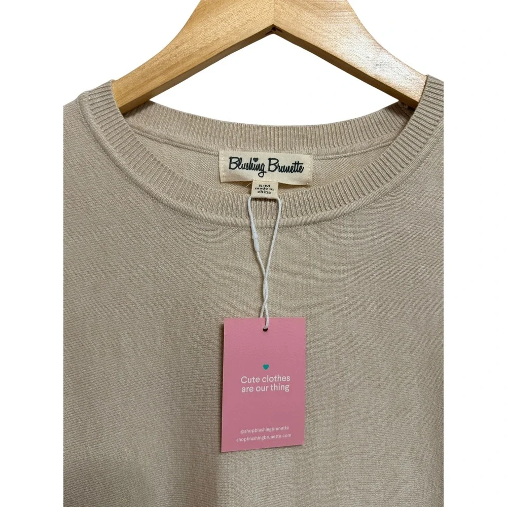 Blushing Brunette Beige Minimalist Oversized Tunic Sweater Knit S/M‎ NEW